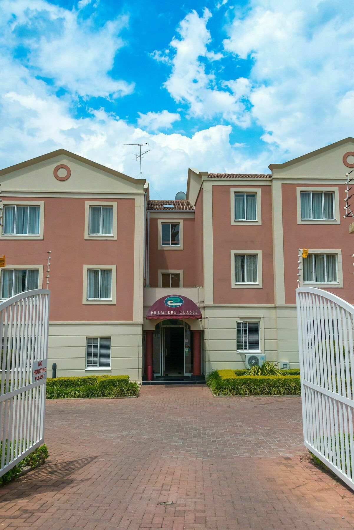 Premiere Classe Apartment Hotel Johannesburg Exterior foto